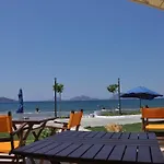 Small Hotel