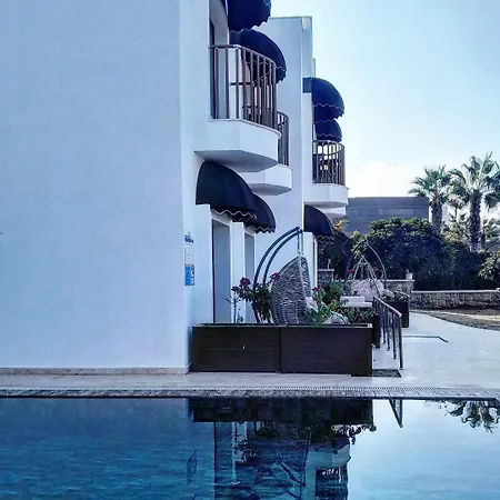 Small Hotel 4*