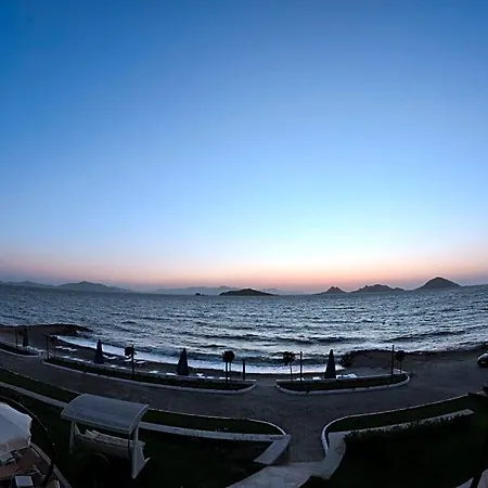Small Hotel 4*