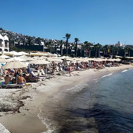 Ξενοδοχείο Small